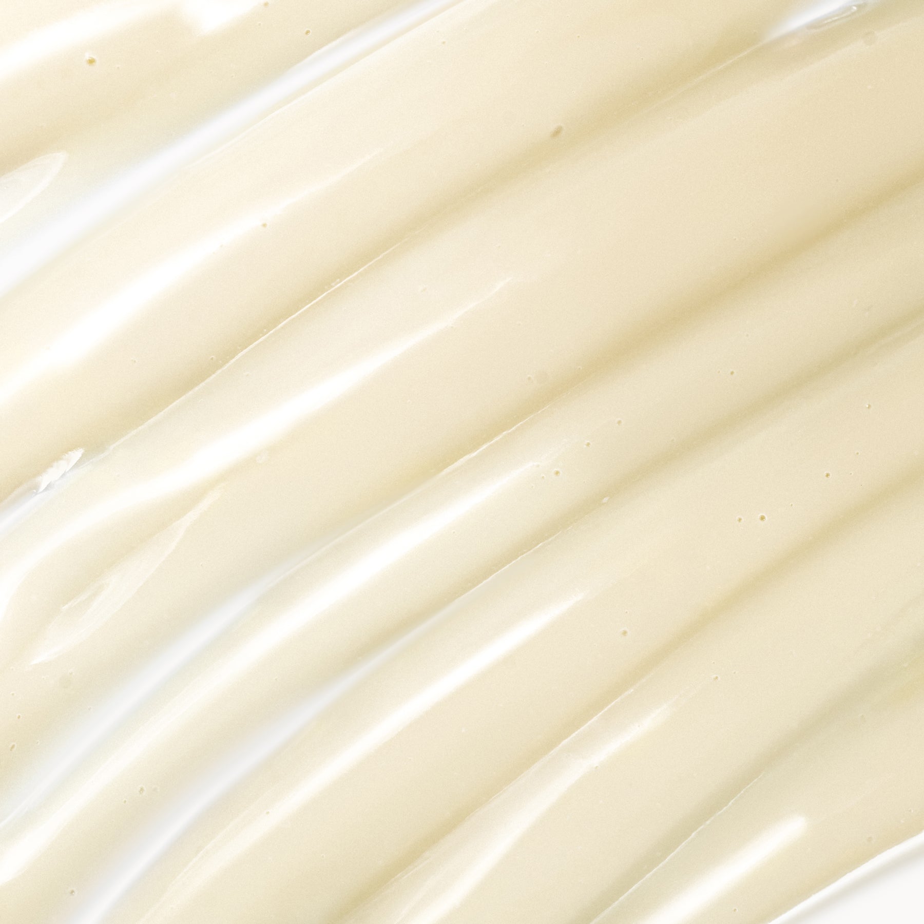 Deep Moisture + Strengthening Leave-In Conditioner (8.5 oz)