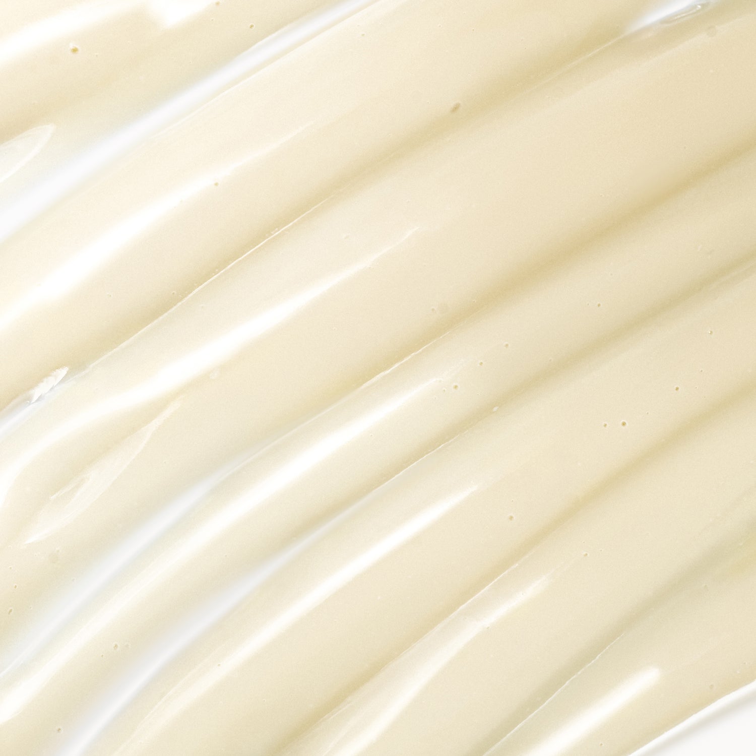 Deep Moisture + Strengthening Leave-In Conditioner (8.5 oz)